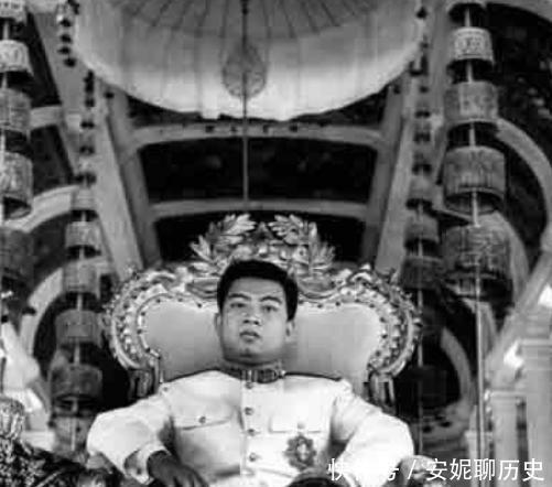 收留|这个人亡国后，只有中国愿意收留他，后来当上了国王也不愿离开