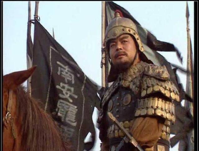 许褚|过五关时,换成许褚夏侯惇张辽徐晃庞德曹仁守关,关羽能闯过关吗