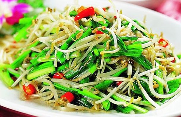 豆芽|老人孩子到了冬天经常消化不良没食欲，多吃爽口菜，鲜嫩营养开胃