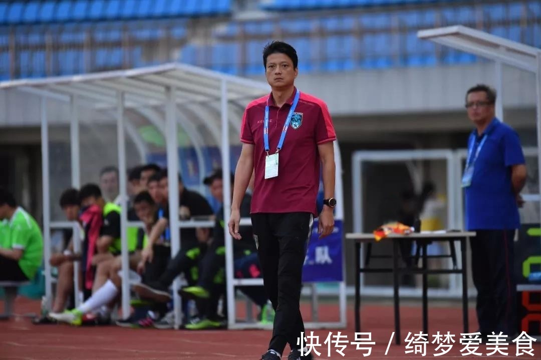 寰岛|力压孙继海成为国足主力,险获亚洲冠军,29岁成中超最年轻教练
