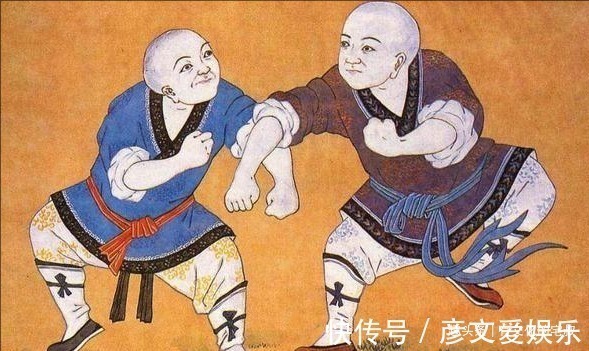 功夫&真正的“功夫”究竟有多难练不仅是李小龙,许将军的板凳更厉害