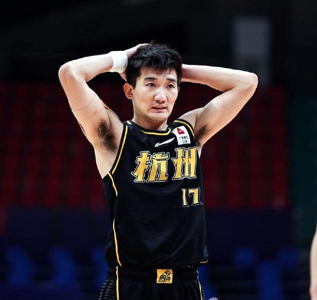 广东宏远|郭艾伦受伤,赵睿出战存疑,CBA第三阶段三后卫PK成孙铭徽独角戏