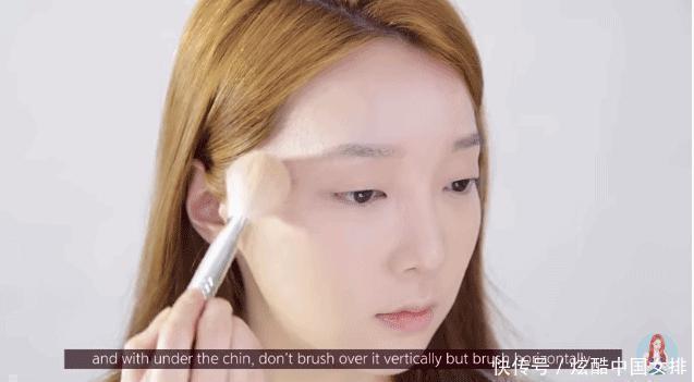 全网都在帮AB调色,而我只想帮她P个腮红