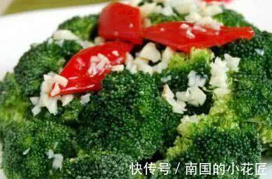 强身健体|人到中年想长寿，要坚持吃的食物，排毒消脂，增强体质，抗衰老