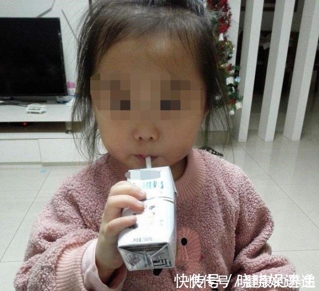 喝牛奶|经常喝牛奶的孩子,和不喝牛奶的孩子,1年后差距很明显!