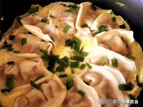 蛋煎饺|饺子不煮不蒸,和鸡蛋一起吃,营养丰富,早上吃,一天都精力充沛