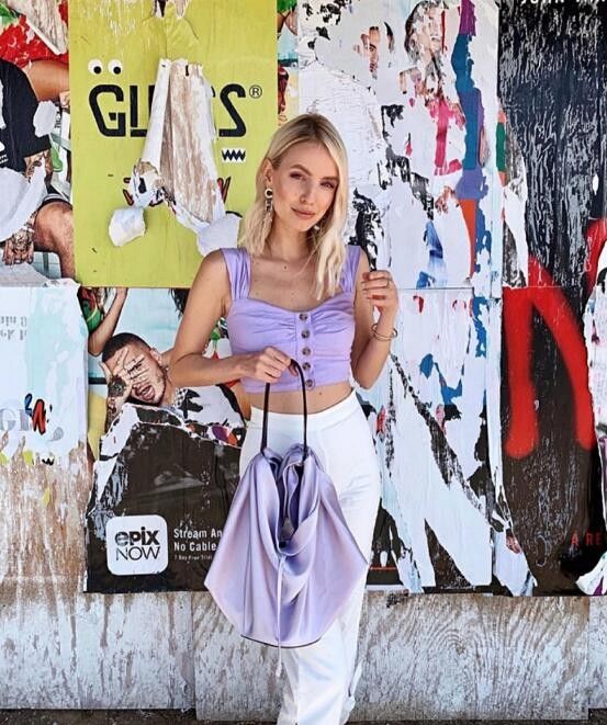 色系|欧洲博主Leonie Hanne女人味到极致 各种色系都能轻松驾驭