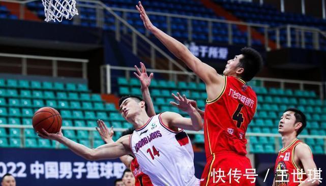 陈盈骏|再培养个郭艾伦!陈盈骏狂砍33+12成大腿,郭士强敬业一幕太感动