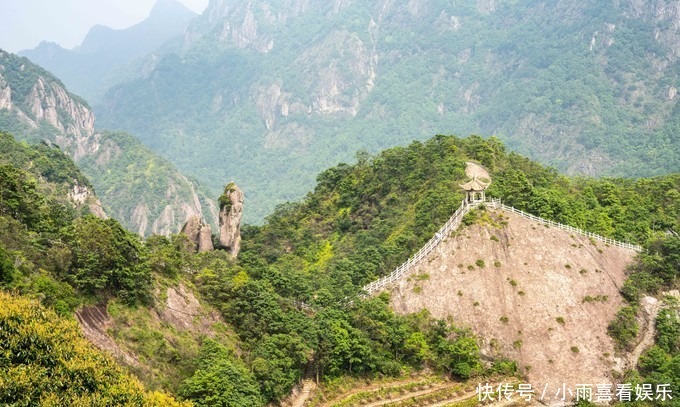 索道|雁荡山的方洞景区最独特最惊险，栈道和吊桥都悬挂在峭壁上