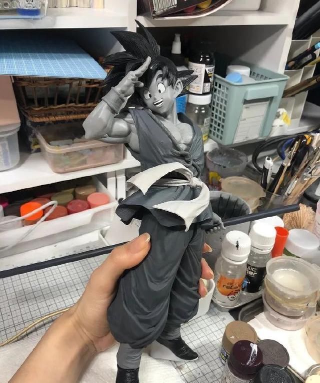 画风|三次元手办变成二次元画风,这倒退的风格会更贵吗