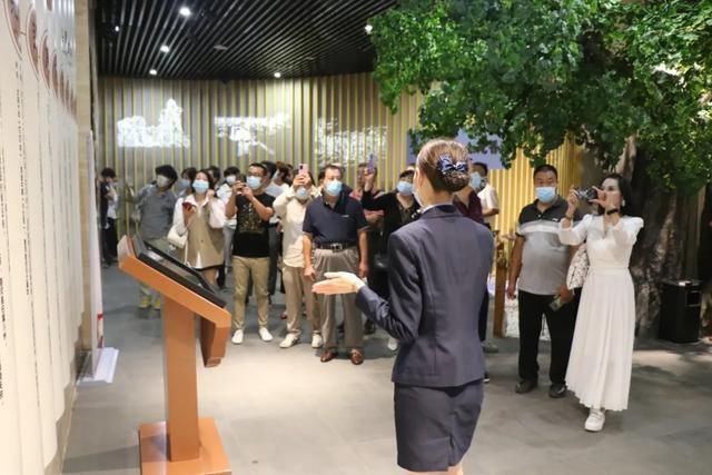 香河|打破围墙,树立开放思维,支持各类原创作品,让香河文化艺术百花齐放,进入中书协中美协