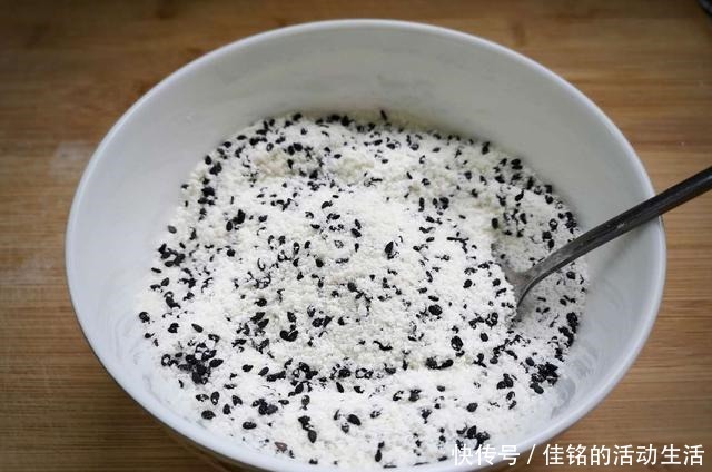 端午节快到了,炸糖糕掌握几个要点,不破皮不流糖,保证一次成功