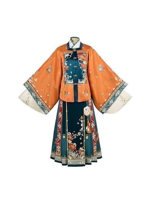 可可!汉服圈里火了一个词汇“清里清气”,它到底是什么意思?