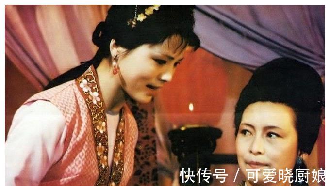 姨娘@红楼梦:袭人才是怡红院首席丫鬟,为什么薄命司里晴雯排在第一位