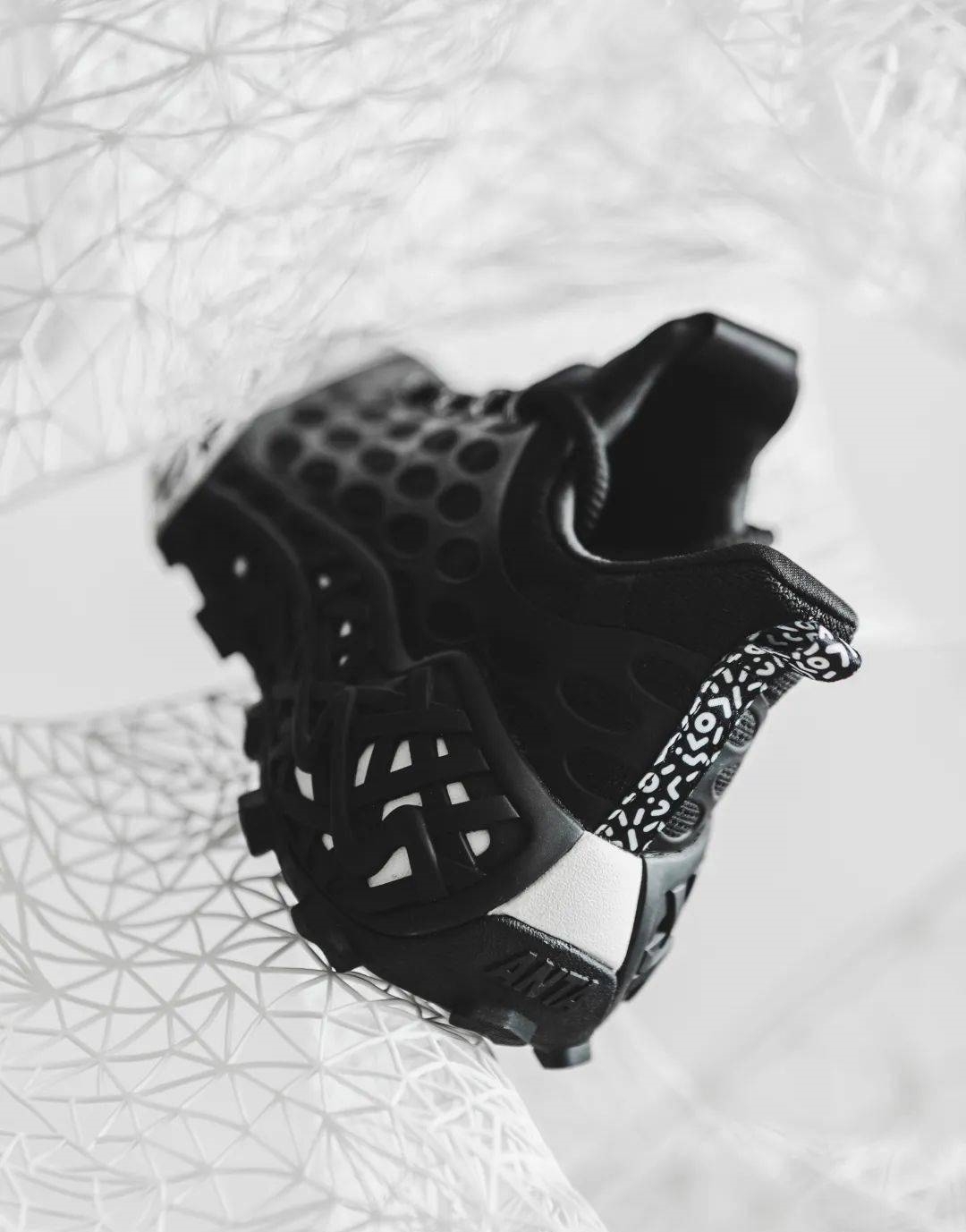 破圈的「巢鞋」,对运动品牌究竟意味着什么?