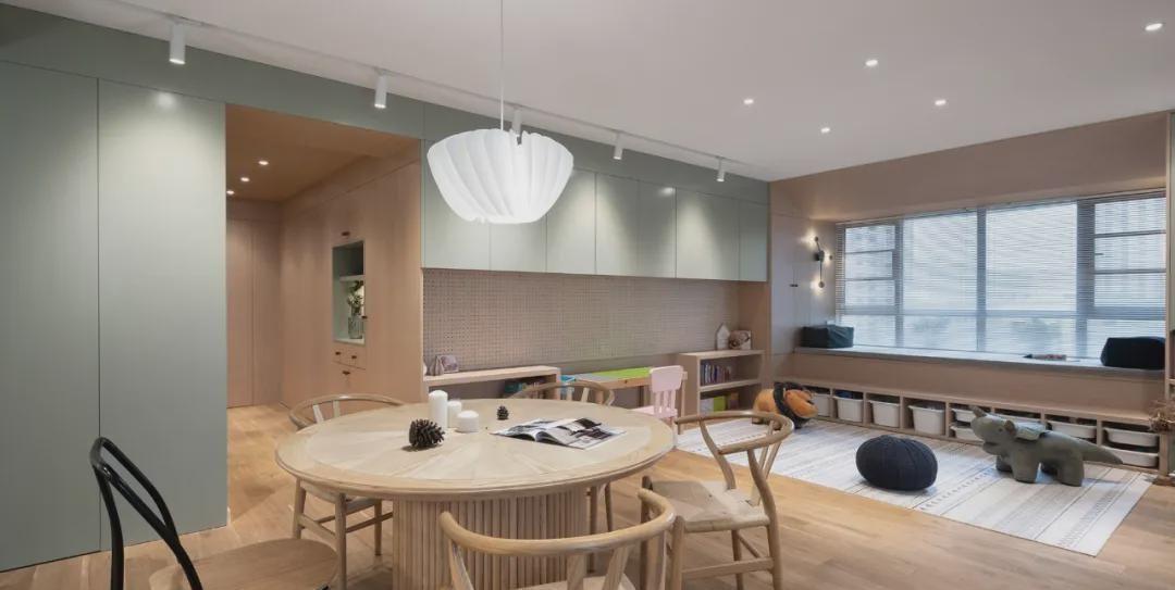 卫生间|132平的家，客厅这样设计，可太适合两娃家庭了！