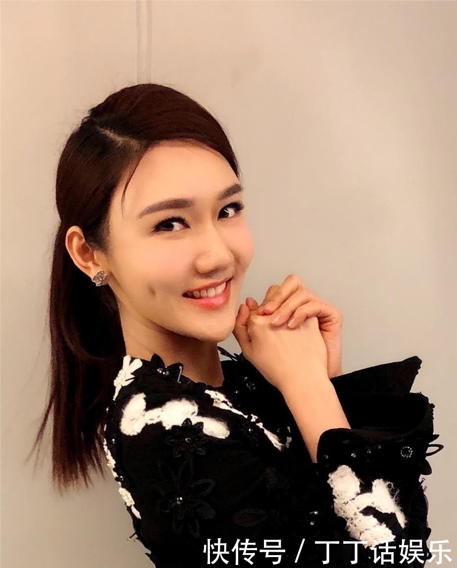 央视主持 央视主持龙洋私下生活曝光,样子与台上反差大,吃一桌素菜没荤腥