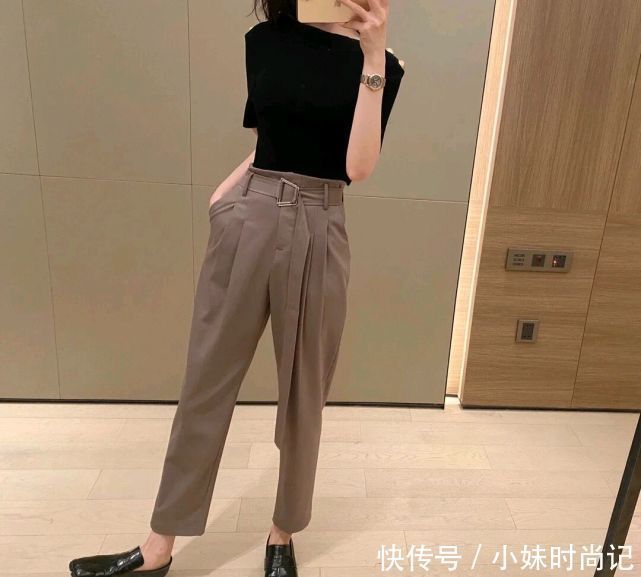 小脚裤|穿对裤子很重要，穿上合适的裤子，可以把腿型修饰得更加完美