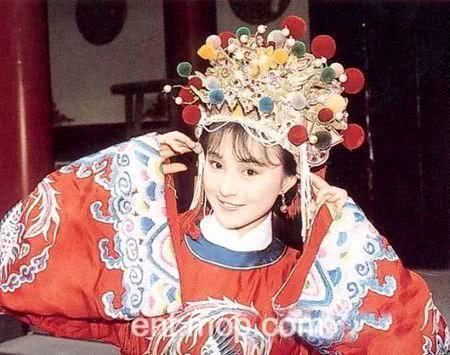 盖世|杨过20岁纵横武林,石破天20岁神功盖世,唯有此人16岁便天下无敌