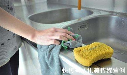清洁片|建议大家：如果不缺钱，厨房尽量添置这3样东西，方便实用又省事