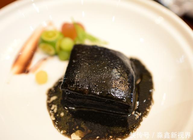 美感|水墨丹青当传统湘菜的烹饪技法,融合了艺术美感之后丨星·餐厅