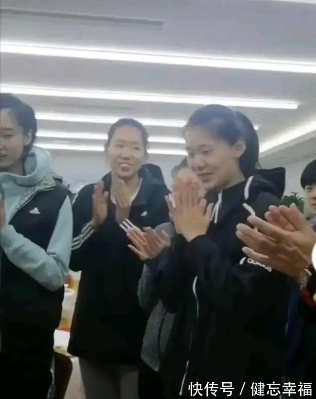 加盟|实力副攻张世琦最终选择加盟天津女排,原因是什么?