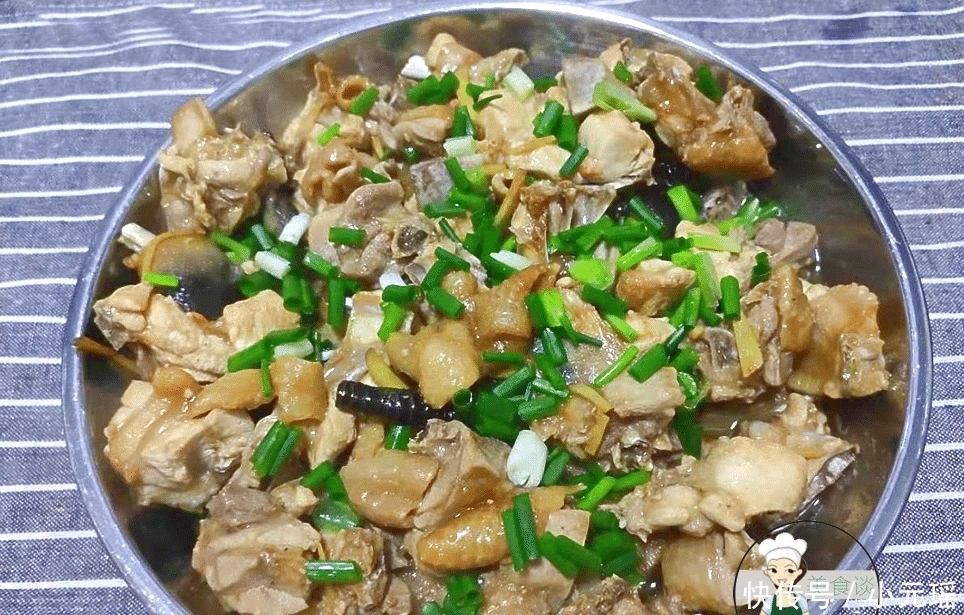 冷天最该吃的一个菜,简单一蒸就好,实在太鲜了,营养好吃不上火