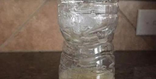 白糖倒在洗衣粉里有什么作用，夏天家家户户都需要，太实用了