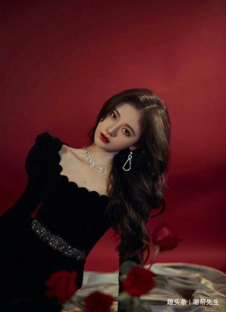 海浪卷 女人不管多大年纪,尽量不要留这几种“土掉渣”发型,显老又俗气