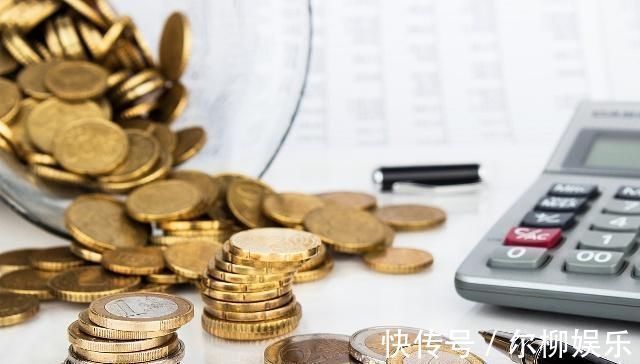 年纪|娃到了这个年纪，家长就要舍得给零花钱，引导孩子正确用零花钱