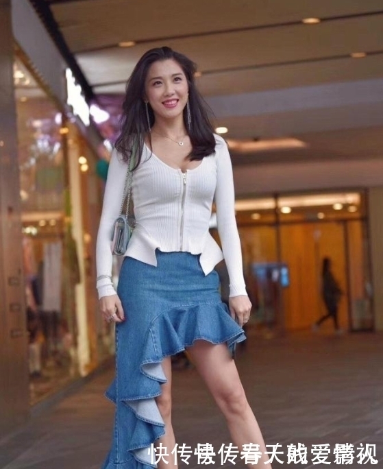 为了一时的“魅力”这样穿,除了她还有谁能这么穿