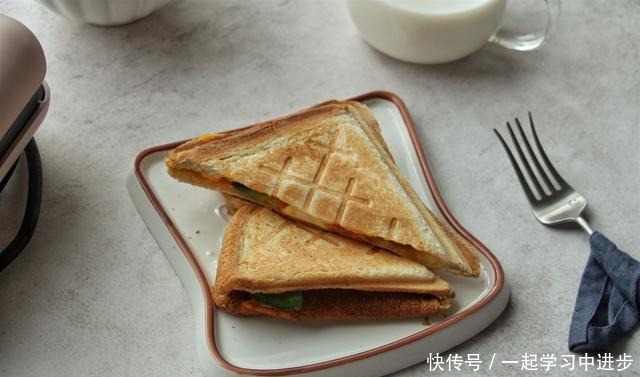 我家早餐都自己做,营养丰富、暖心暖胃,家人每天都有新期待