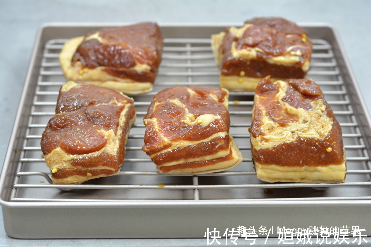 五花肉最好吃的做法，老公儿子都抢着吃，2斤肉一顿都吃光盘