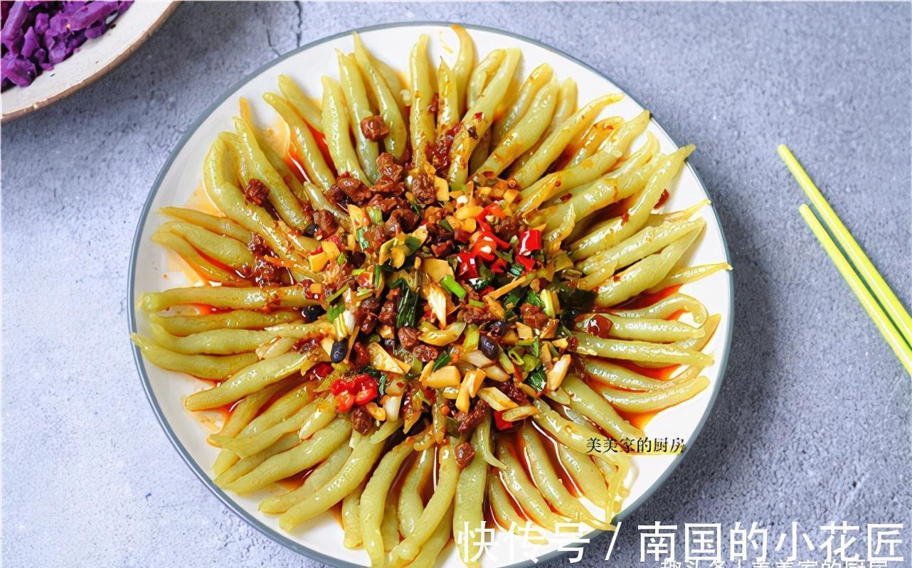 天凉了，儿子天天馋此物，“偷”来的早餐太香啦，解馋又顶！