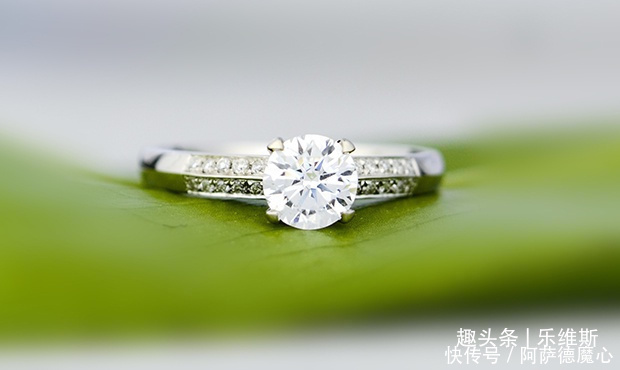 哪些因素会影响铂金戒指价格高低一枚铂金戒指大概多少钱