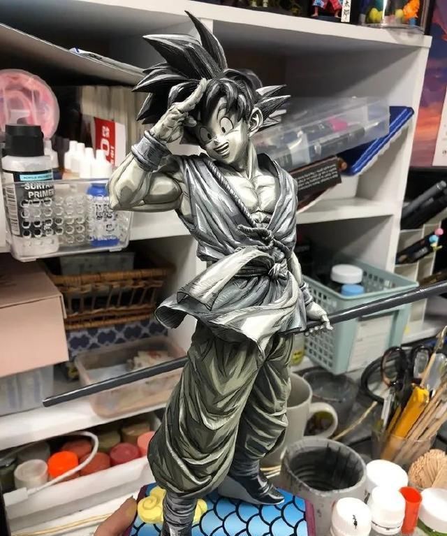 画风|三次元手办变成二次元画风,这倒退的风格会更贵吗