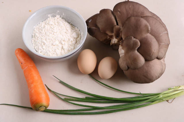 天冷最适合懒人的早餐，10分钟上桌，出锅就馋到流口水，太香了