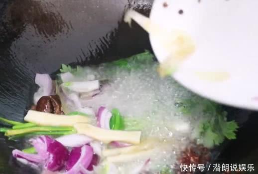 摆摊|5块钱1份街头热门小吃铁板豆腐,配方做法告诉你,学会可以摆摊了