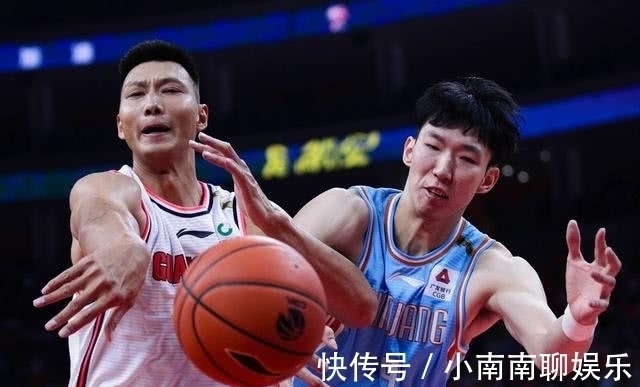 余嘉豪|CBA中锋实力排行榜!易建联落选,王哲林第二,周琦无缘榜首