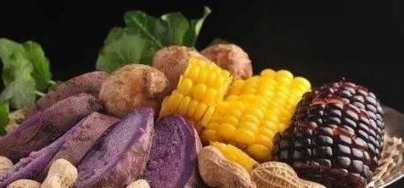 小杰|7岁儿子肠胃衰竭,大夫怒斥到:3种肉食不让娃碰,脾胃易变差