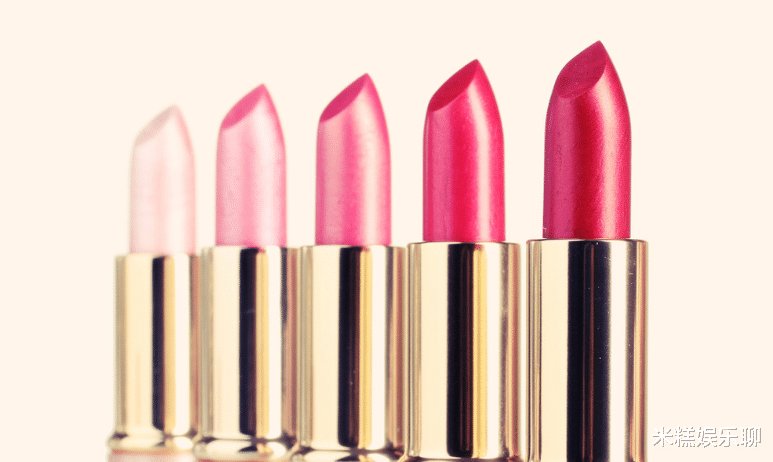 口红掉得快，雨衣又很僵，还有什么让口红不脱色的方法吗？