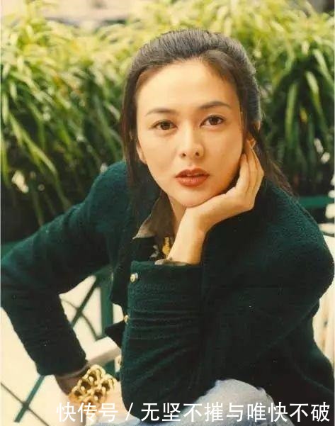 粉丝就|粉丝为“人间富贵花”这个称号争破头