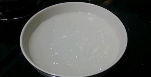 哈气|凉粉,又麻又辣吃得直流汗水,嘴直哈气