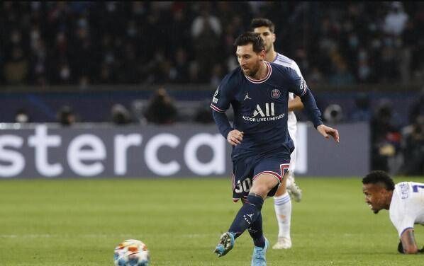 点球|欧冠淘汰赛梅西8次射门罚丢点球表现像C罗，重要的是大巴黎赢了
