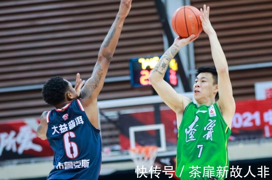 球迷们|广东双子星被嫌弃,张镇麟替代艾伦,徐杰未入围引争议