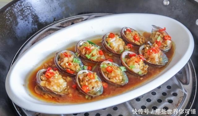 勺子|超市里遇上这海鲜,多买点,蒸一蒸,几分钟就上桌,特鲜美