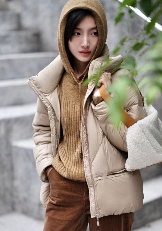短款|会“打扮”的女人,秋冬穿衣都离这3套羽绒服,保暖不说还时髦