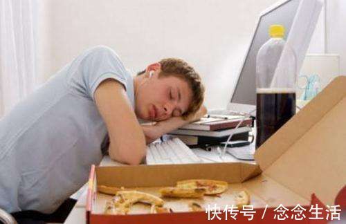 诱发|血液稠不稠,主要看4点,牢记“3要3不要”,血管畅通人长寿