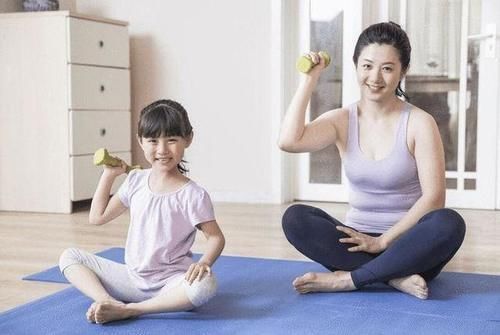 月经|女孩子来月经后,身高还会增长吗?多数父母误解了,早知早获益