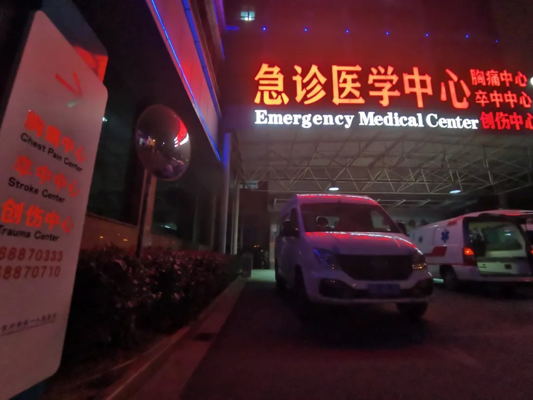 朱永斌|手术遇上地震，医生们如何抉择